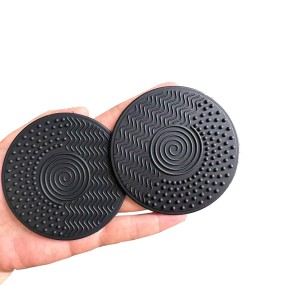 Makeup Brush Mat Manufacturer - Professional 8cm Round Cleaning Pad