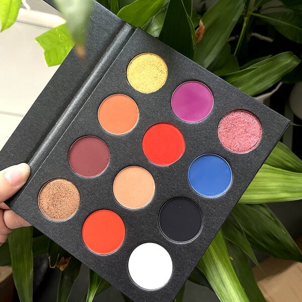 Eyeshadow Palette Manufacturer - Makeup High Pigmented Long Lasting Waterproof Vegan Cruelty Free High Quality & Private Label