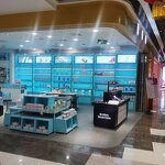 Makeup Display Rack Manufacturer - ODM Fashion Customized Stand Counter Acrylic Cosmetics