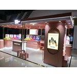 Cosmetic Display Case Manufacturer - Shop Interior Design Glass Wooden Cabinet Retail Furnitures for Counter