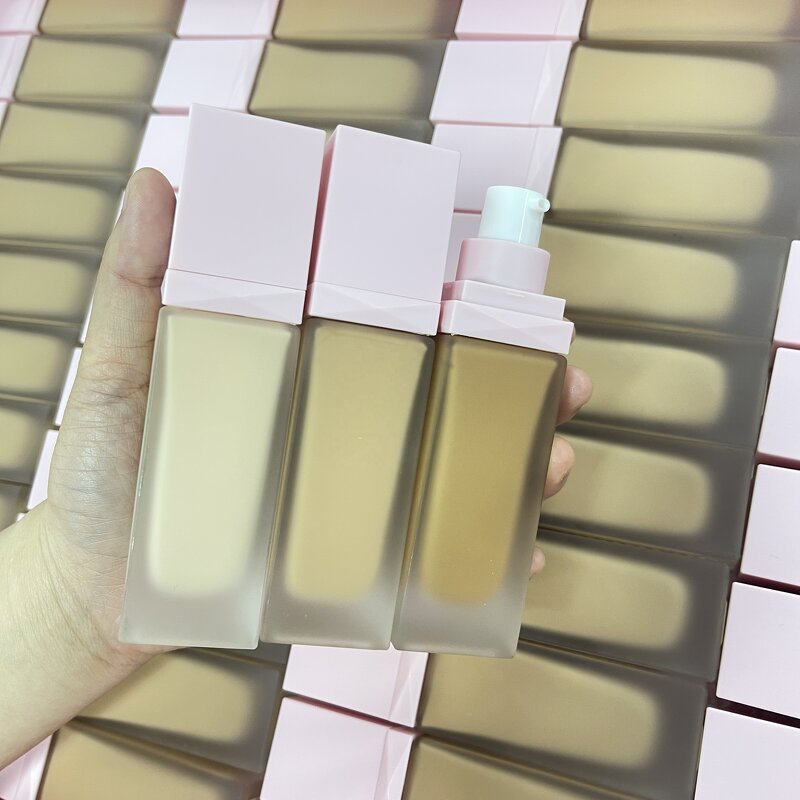 Professional Waterproof Vegan SPF Foundation - Full Coverage Makeup Liquid for Private Label