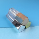 唇彩管工厂-5ml五边形空唇彩管带刷