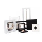 Jewelry Display Box Factory - 9x9cm 3D Floating Box Frame with Round Base Coin Box Custom logo