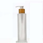 玻璃喷雾瓶生产商-20ml-150ml磨砂透明玻璃精华身体乳液带竹盖