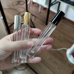 可再灌装喷雾瓶生产商-10ml厚壁厚底圆柱体玻璃瓶