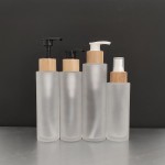 竹制泵瓶生产商-60ml 100ml 2oz玻璃乳液喷雾瓶带竹盖