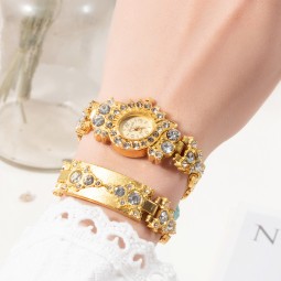 Women Watch Factory - Gold Diamond Quartz Bracelet Wrist Watch