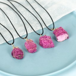 Raw Stone Pendant Supplier - Carved Natural Raw Stone Congo Purple Cobaltocalcite Pendant