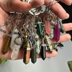 Crystal Keychain Supplier - Natural Quartz Hexagonal Column Handmade Double Point Keychain