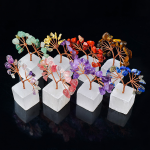 灵性树生产厂家-批发天然白石膏底座水晶树工艺品