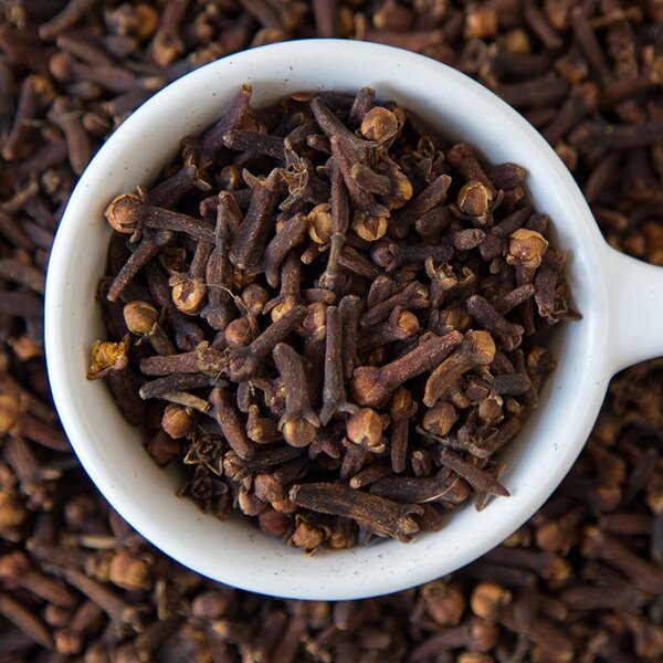 Dried Cloves Manufacturer - Wholesale Single Spices & Whole Cloves