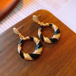 Silver Earrings Manufacturer - Hypoallergenic Silver Needle Retro Geometric Twist Drop Oil Earrings