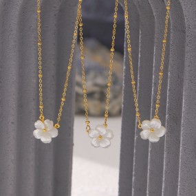 Gold Plated Necklace Supplier - In Stock 18k Gold Plated Stainless Steel Shell Flower Necklace