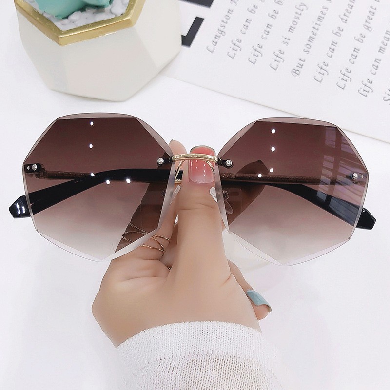 Gradient Shades Factory - Luxury Round Gradient Shades Sunglasses Women Metal Curved Temples