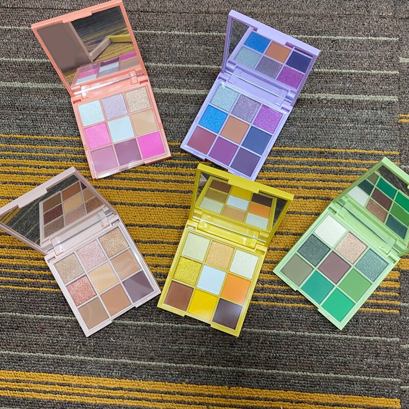 Eyeshadow Palette Manufacturer - Vegan, High Pigment, Multichrome DIY Makeup