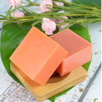Turmeric Herbal Soap Manufacturer - Organic Skin Whitening & Moisturizing Bath Bar