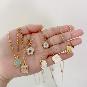 Butterfly Necklace Supplier - Women's Titanium Steel Butterfly Love Geometry Fritillaria Non-fading Necklace