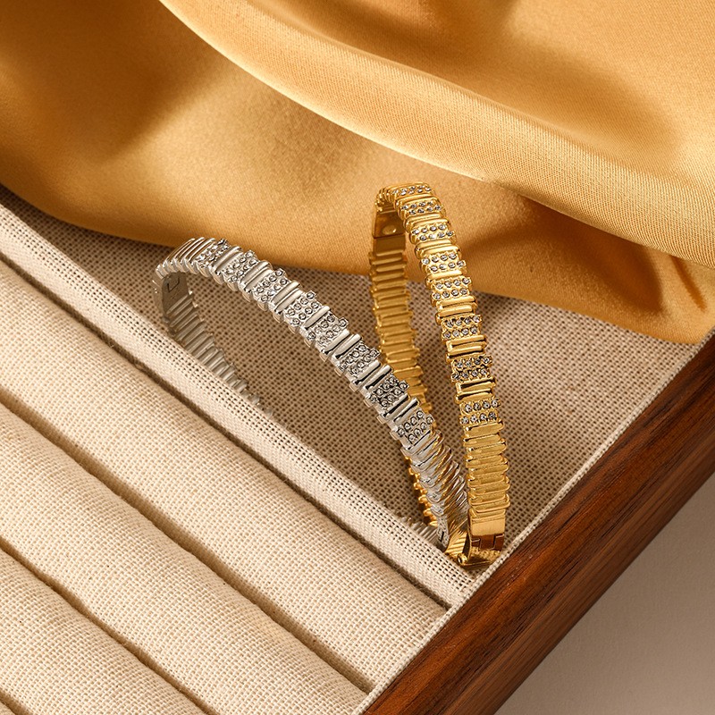 Designer Bangle Factory - Luxury Stainless Steel Men Women Designer Fashion Gold Bangle Bracelet 18k Waterproof