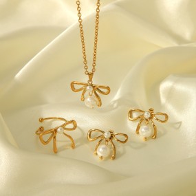 Starfish Set Supplier - Europe and America Titanium Steel Starfish Shell Pendant Collarbone Chain Stud Earrings Set