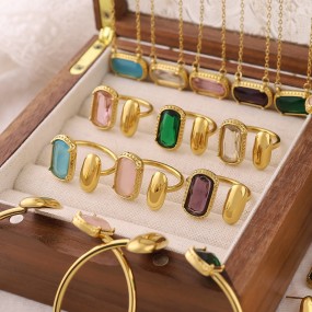 Letter Set Supplier - Fashion Titanium Steel 26 Letter Inset Zirconia Jewelry Set PVD Gold Color Preserved