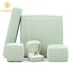 Velvet Jewelry Box Factory - Round Corner Plastic Pendant Necklace Storage Bracelet