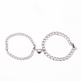 不锈钢情侣手链工厂 - 防水古巴链爱心磁铁情人节