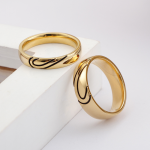 不锈钢情侣戒指厂家 - 情人节订婚婚庆雕刻爱心