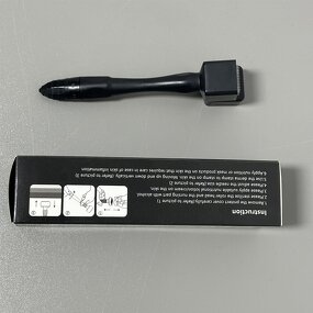 Microneedle Derma Stamp Manufacturer - Adjustable 140 Needle Plastic Handle for Hair Growth