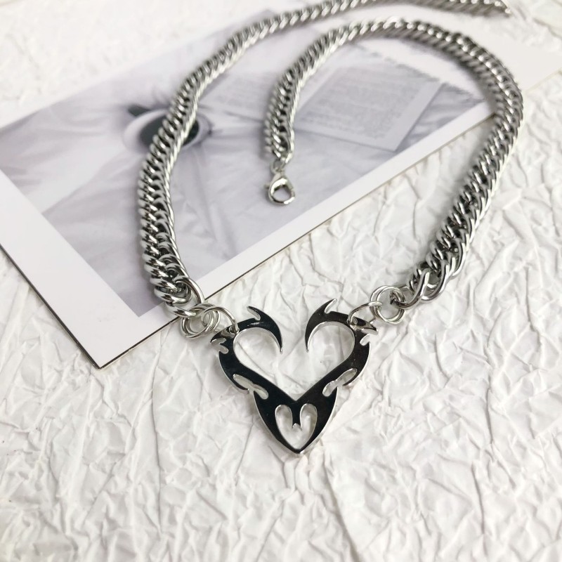 Men's Necklace Factory - OEM Hollow Heart Pendant Hip Hop Chain Jewelry