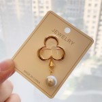 蝴蝶胸针工厂-可定制金属蝴蝶结珍珠胸针