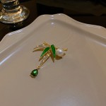 竹节胸针厂家-可定制钻石珍珠水滴服饰配件