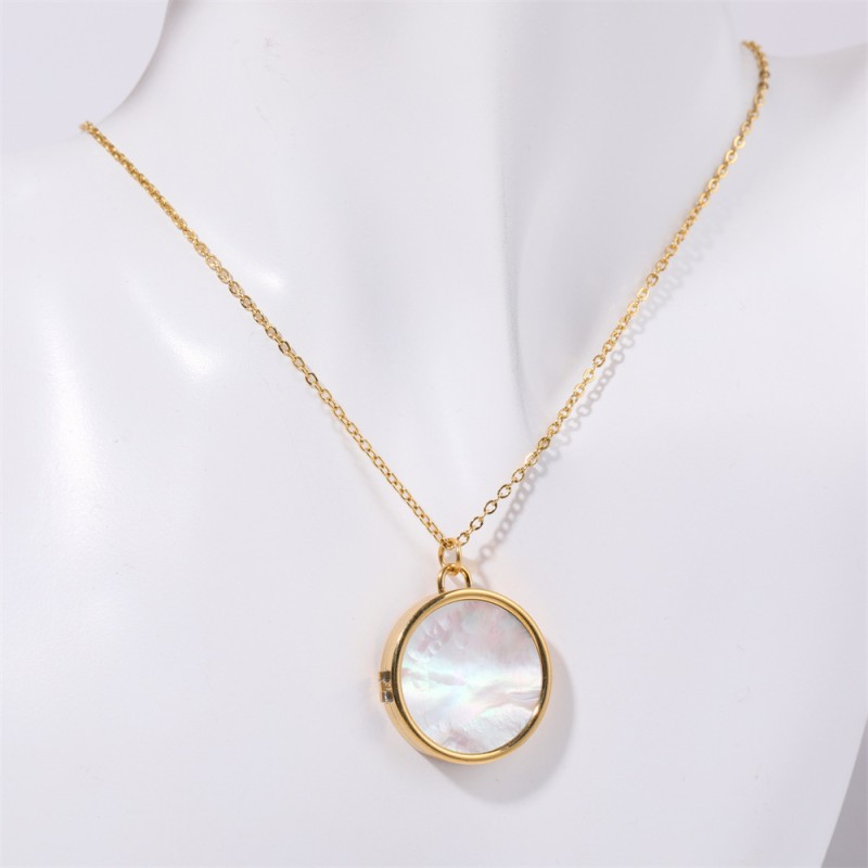 Stainless Steel Necklace Factory - OEM Sweater Chain Shell Album Pendant