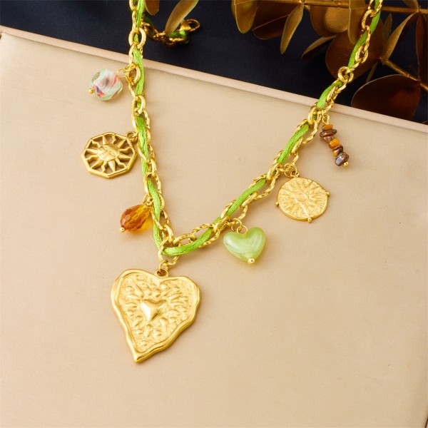 Weaving Chain Factory - Heart Sunface Pendant Necklace