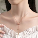 蝴蝶吊坠项链工厂 - 金色流苏蝴蝶结设计女性饰品礼品