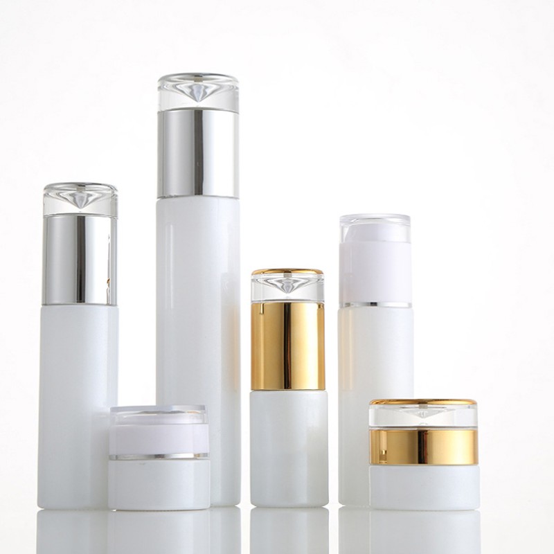 Glass Jar Manufacturer - White Lotion Pump 20-120ml Spray Bottle