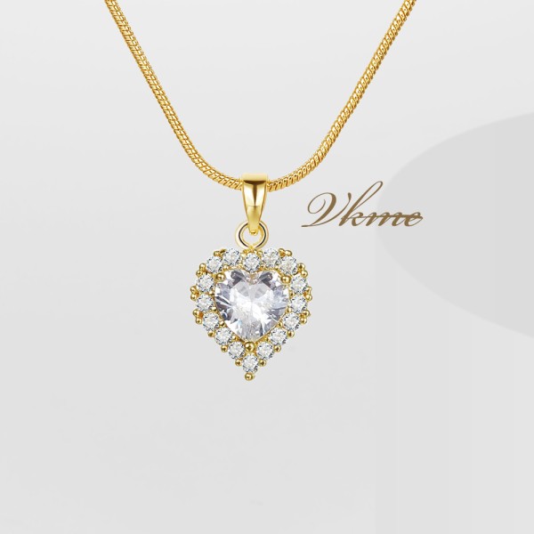 Heart Pendant Manufacturer - 18K Gold Cubic Zirconia Bling Love Necklace Accessories