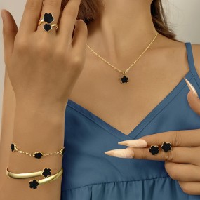 Jewelry Set Manufacturer - 5Pcs Five-leaf Flower Earrings Bracelet Necklace Ring