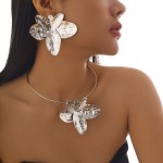 Jewelry Set Supplier - Fashion Three-Dimensional Flower Irregular Metal Petal Collar