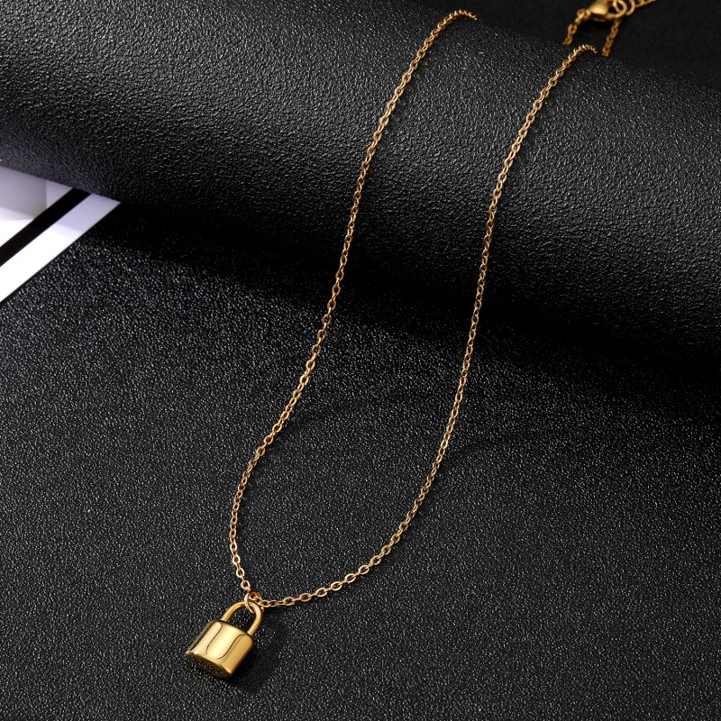 Necklace Factory - High Quality Gold Plated Stainless Steel Mini Lock Pendant