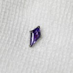 钛钢鼻钉厂家-G23菱形蓝锆石镶嵌