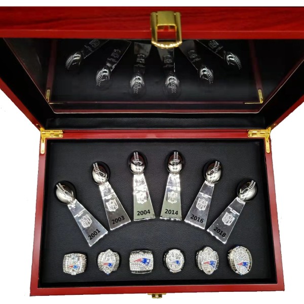 Super Bowl Ring Supplier - Tom Brady Patriots Trophy Set