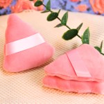 Powder Puff Manufacturer - Ultra Soft Triangle Velvet Loose