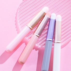 Lip Brush Factory - Soft Hair with Lid Portable Travel