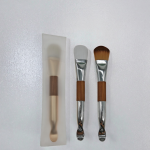 Makeup Brush Factory - Double-Ended Multi-Functional Concealer Foundation Face Blending Spatula