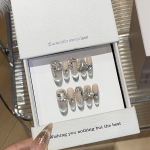 Manicure Set Supplier - High-End Luxury Crooked Heart Diamond Smile French Cat Eye Misty Flower Polish