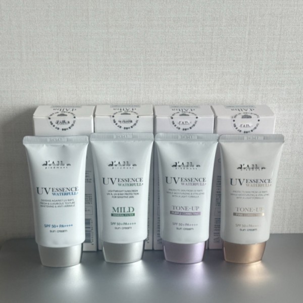 防晒霜供应商-批发韩国d Alba持久水润紫外线精华防晒SPF50+
