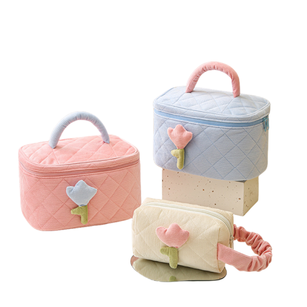 Cosmetic Pouch Manufacturer - New Style Custom Logo Plush Fabric Soft Flurry Makeup Bag for Women