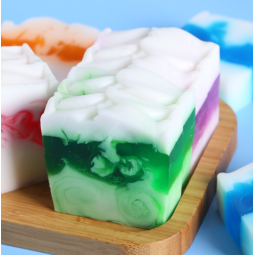 手工皂厂家-批发有机天然草莓深层清洁