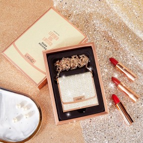 口红套装供应商-热销化妆品唇部打底持久防水奢华哑光