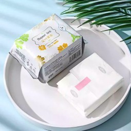 卫生巾供应商-柔软棉质面层一次性卫生巾高吸收性透气特性